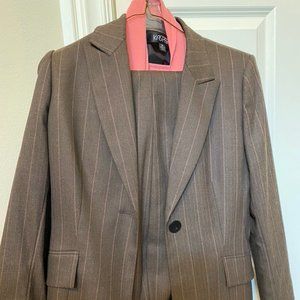 Kasper pant suit/pant/shirt